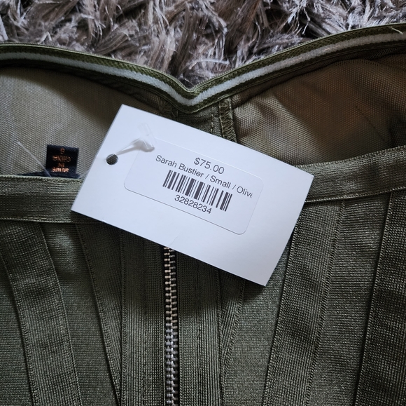 Army green Bustier top - Picture 3 of 3